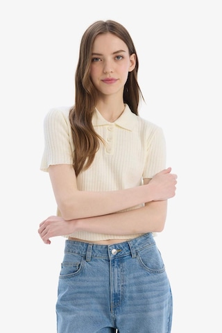 DeFacto Slim Fit Dar Kesim Polo Yaka Kısa Kollu Kazak N9752AZ25SPER103 Ekru