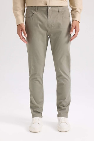 DeFacto Yazlık Gabardin Chino Kanvas Pantolon Slim Fit Dar Kesim Dar Paça Cepli B2089AX25SPKH454