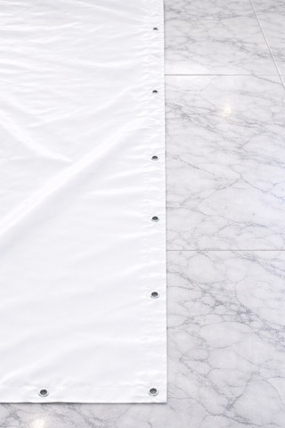 Beyaz Balkon Brandası - 650 Gr Pvc Polyester - Kuşgözlü Ve Kolon Takviyeli Balkon Demiri Brandası Beyaz