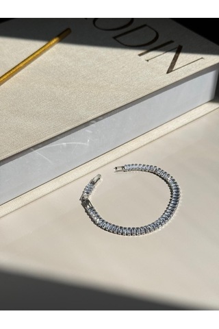 Baget Taşlı Gümüş Renk Çelik Tennis Bileklik Işıltılı Ve Şık Kadın Takı Gümüş