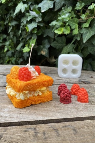 Rufus Concept Böğürtlen Dörtlü Mum Kalıbı Silikon 2 X 1,7 X 2 Cm Küçük Süsleme Kalıbı 1 Adet
