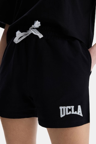 Ucla Rosa Siyah Nakışlı Oversize Kadın Örme Şort Siyah