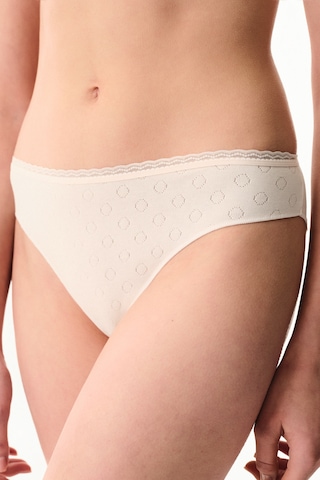 Penti Krema Pembesi Pointel Slip Külot