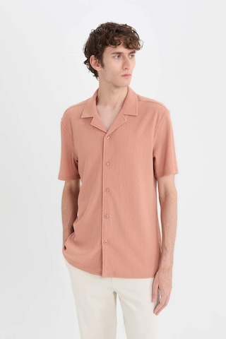 Defacto Modern Fit Polo Yaka Dokulu Penye Kısa Kollu Gömlek C4125AX25SM Kahve