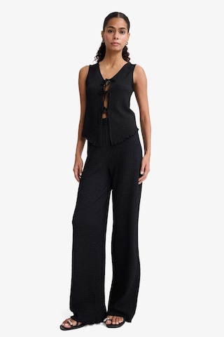 Defacto Slim Fit Dar Kesim V Yaka Önden Bağlamalı Bürümcük Kolsuz Bluz F7992ax25aubk81 Siyah