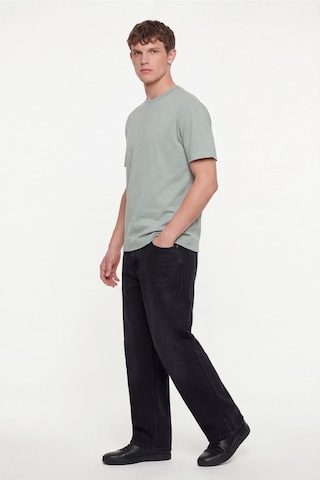 Sabri Özel Erkek Açık Yeşil Normal Kesim Regular FitPamuk Dokuma Bisiklet Yaka Basic T-shirt