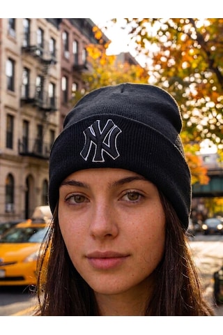 Hamze Ny New York Nakışlı Unisex Pamuklu Akrilik Kışlık Bere Siyah - Beyaz
