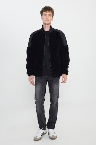 Relaxed Fit Geniş Kesim Fermuarlı Omuz Detaylı Siyah Sherpa Ceket Siyah