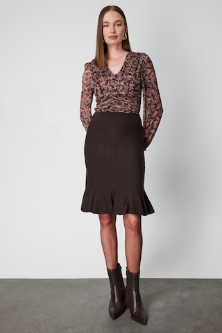 On Kadın Eteği Pileli Diz Üstü Triko Etek 65200 Kahverengi Kahverengi