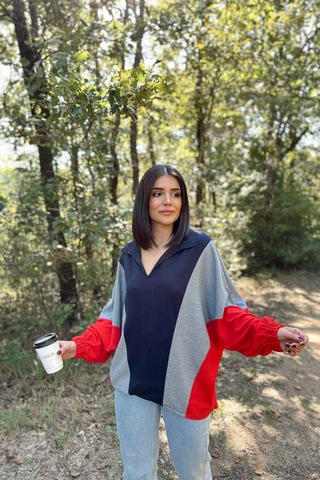 WeShaya Kadın Lacivert Polo Yaka, Yarasa Kol, Lastikli Manşet, Asimetrik Color Block, Salaş Sweatshirt Bluz Lacivert