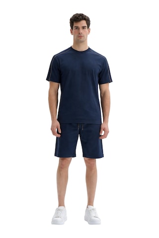 Ar-ma Erkek Şort Baskisiz Basic İp Kapamali Yandan 2 Cepli Fermuarli Arkadan Cepsiz Şort Örme Kumaş Regular Fit %100 Pamuk 30/2 Süprem Y31504279602 Lacivert-l1