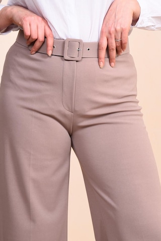 Ferace Kadın Büyük Beden Kumas Pantolon Kemerli Ve Geniş Paça Palazzo Model 001
