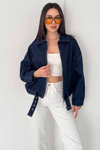 Öner Kadın Kemer Detaylı Kot Ceket Oversize Fermuarlı Denim Ceket Lacivert Mavi Mavi