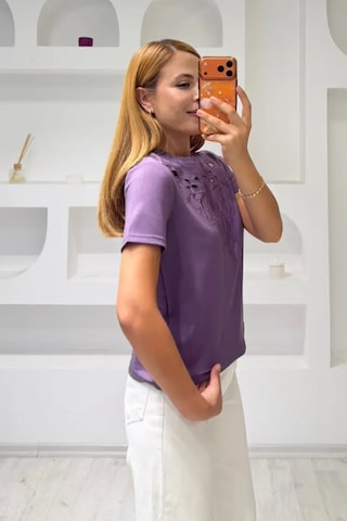 Fiolin Soft Touch Modal Kumaş Nakışlı Lazer Kesim T-shirt Mor