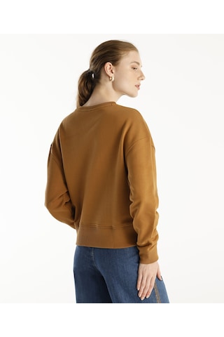Yargıcı Pens Detaylı Uzun Kollu Bisiklet Yaka Sweatshirt Kahverengi