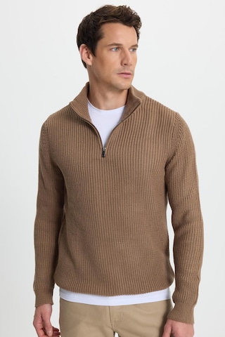 Tudors Erkek Slim Fit Dar Kesim Fermuarlı Koyu Vizon Dik Yaka Triko Kazak-34926 Koyu Vizon