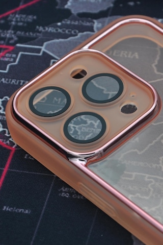 Apple Uyumlu iPhone 14 Pro Max Uyumlu Pembe Kenarlı Renkli Yarı Şeffaf Kapak Kılıf Kamera Lens Korumalı Pembe -