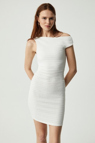 Ethıquet INNSA Kadın Bürümcük 3 boyutlu Kumaşlı Tek Omuzlu Bodycon Ekru Elbise