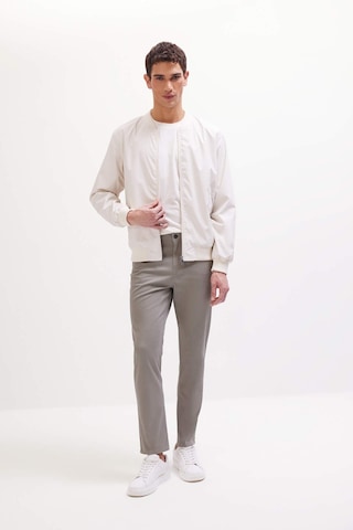 DeFacto Slim Fit Bomber Mont Ceket Dar Kesim Kolej Yaka Fermuarlı Çift Cepli Mevsimlik Hafif D7319AX25SPER140