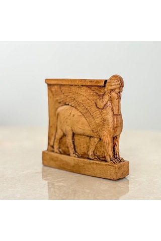 Asur Lamassu Heykeli - Antik Mezopotamya Koruyucu Figür Replikası - Boğa Başlı Kanatlı Lamassu - El Yapımı Mitol Diğer