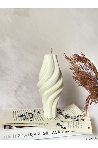 Büyük Spiral Model Kokulu Vegan Soya Mum Beyaz