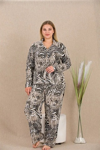 Angbutik Büyük Beden Çizgili Düğmeli Uzun Kol Viskon Pijama Takımı Görsel