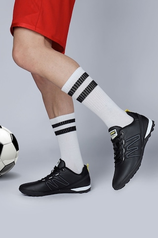 Jump 29112 Siyah Halı Saha Krampon Futbol Ayakkabısı Beyaz - Siyah