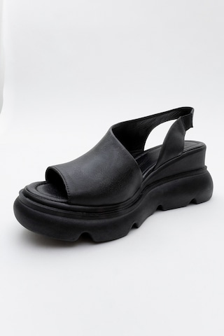 Luvishoes Agusto Siyah Cilt Hakiki Deri Kadın Dolgu Topuk Sandalet Siyah Deri