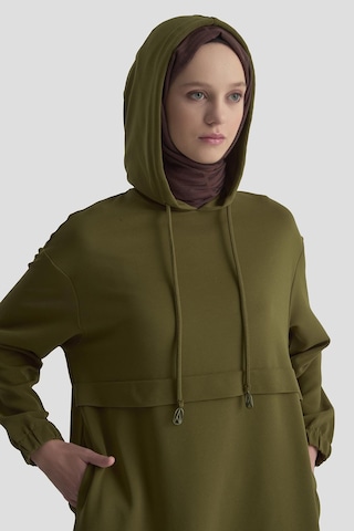 Armine Trend Kapüşonlu Yandan Cepli Kolları Lastikli Fitilli Tunik Yağ Yeşili 25kt462 Yağ Yeşili