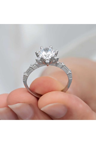 Casera's Gümüş Çiçek Desenli Kadın Yüzük Csr2185265 Gümüş