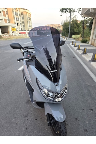 Motocam Motolüx Mcx 125 Ön Cam 2024-2026 Model 68cm Siyah Renkli 4mm