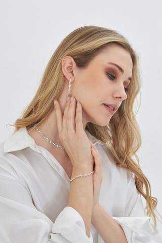 Lesa Wear Ajda Model Zirkon Taşlı Zarif Kolye Küpe Bileklik Seti Gümüş