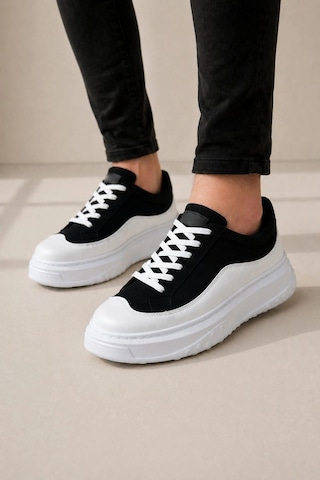 Mevese Ventoy Erkek Bağcıklı Cilt Günlük Sneaker Ayakkabı Siyah Beyaz