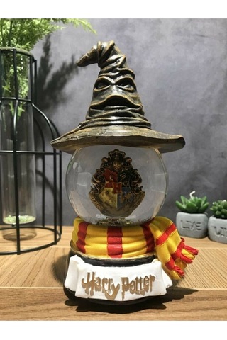 Harry Potter Hogwarts Figürlü Kar Küresi