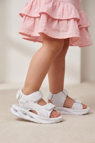 Papuçcity Vetta 03497 Kız Çocuk Bebe Sandalet Ayakkabı Beyaz