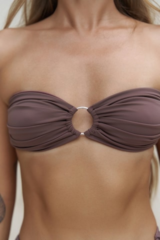 Mai Collection Mai Studios Co. Zahira Ön Halka Detay Straplez Kahve Bikini Üstü Kahve