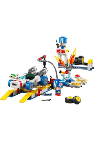 LEGO® Super Mario™: Mario Kart™ – Toad’un Garajı 72035 - 8 Yaş ve Üzeri Koleksiyonluk Yaratıcı Oyuncak Yapım Seti (390 Parça)