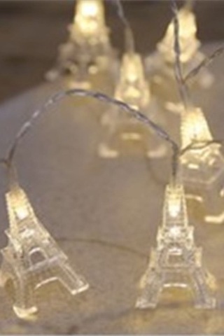 Eyfel Kulesi Led Işık Gün Işığı