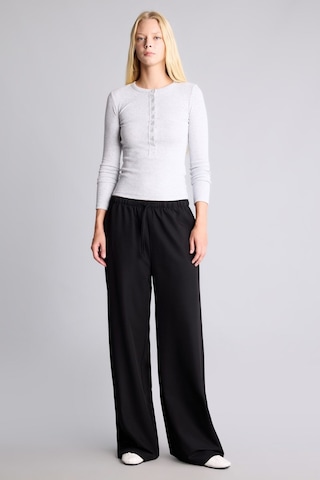 Defacto Fitted Fitilli Yarım Düğmeli Uzun Kollu Basic Tişört I6397ax26augr256 Gri-gr256