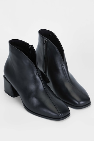 Tamer Tanca Kadın Hakiki Deri Siyah Deri Casual Bot 33 530 Bn Bot Sk22/23 Sıyah Dr Siyah