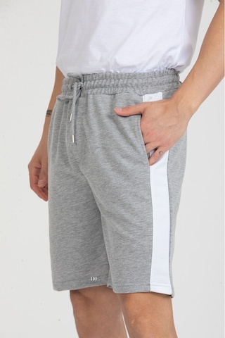 Twenty3 Erkek Basic Şerit Detaylı Cepli Şort 001