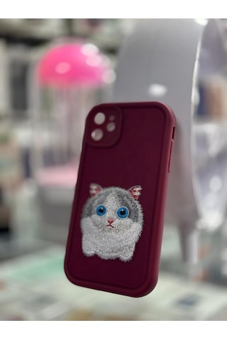 Apple Uyumlu iPhone 11 Nakış İşlemeli Arka Koruma Kılıfı