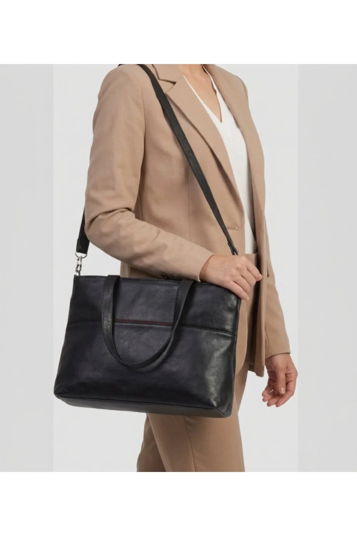 Levano Leather Hakiki Dana Derisi Kadın Omuz Çantası Siyah Büyük Boy Fermuarlı Günlük & Ofis Çantası