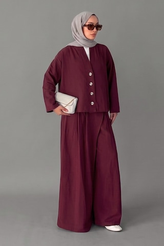 Norshen Kruvaze Kesim Düğmeli Bluz & Etek Görünümlü Geniş Paça Pantolon - Keten Takım bordo Norshen Kruvaze Kesim Düğmeli Bluz & Etek Görünümlü Geniş Paça Pantolon - Keten Takım bordo