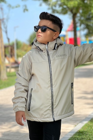 Erkek Çocuk Sabit Kapüşonlu Metal Armalı İçi Kürklü Mont Km3987 Bej