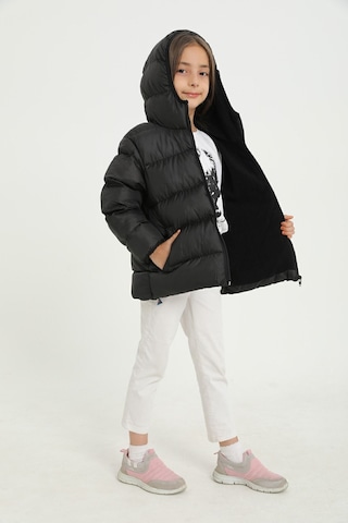 Freemen Kız Çocuk Siyah Polarlı Kürklü Kapüşonlu Su Geçirmez Rüzgara Dayanıklı Şişme Kışlık Mont Siyah