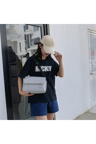 Dachuang "günlük Kullanım Ve Seyahat İçin Flep Kapanışlı Katı Siyah Naylon Crossbody Çanta" Red