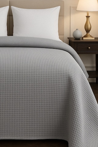 Renkli Gofret Desen Çift Kişilik Yatak Örtüsü Otel Pike 200x230cm Gri