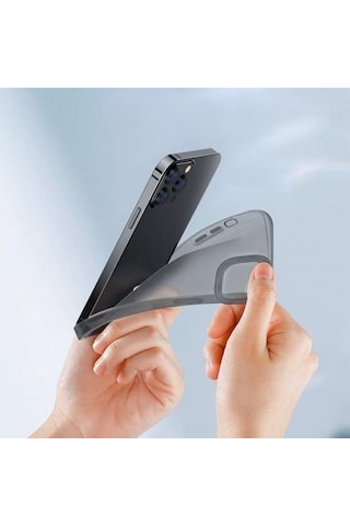 Baseus Armor Ultra İnce Apple Uyumlu iPhone 13 Pro Kılıf Parmak İzi Bırakmaz Kamera Çıkıntılı Esnek