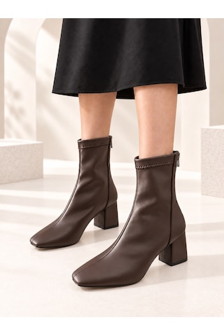 Dabab Shoes Azra Kadın Acı Kahve Streç Cilt Kare Burun Arka Fermuarlı 6 Cm Kalın Topuklu Bot Bootie Acı Kahverengi Dabab Shoes Azra Kadın Acı Kahve Streç Cilt Kare Burun Arka Fermuarlı 6 Cm Kalın Topuklu Bot Bootie Acı Kahverengi